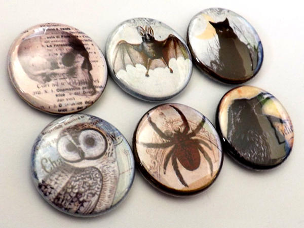 Horror Macabre Goth fridge magnet set spider skull crow cat bat halloween gifts party favor stocking stuffer trick or treat bags button pins-Art Altered